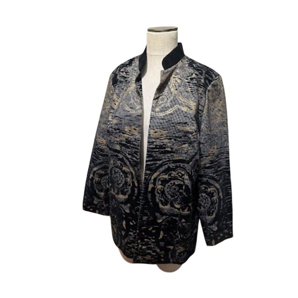 Chico's Size 2 Riding Style Embossed Velvet Blazer Open Jacket Black Tan Large